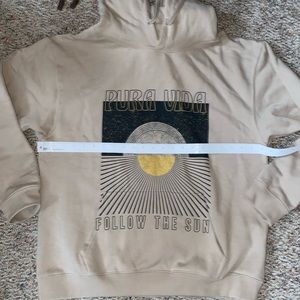Pura vida hoodie xl tan sun